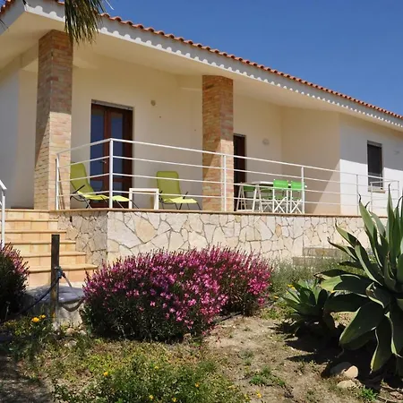 Casa Nocellara בית נופש מנפי